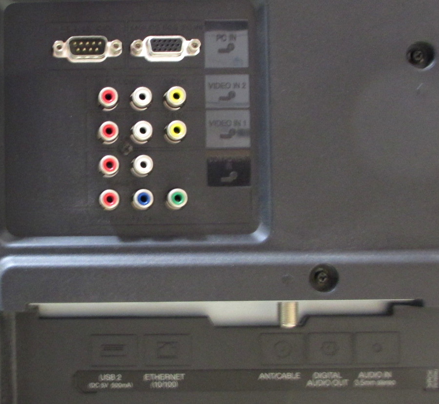 Sharp LCD LC70LE650U