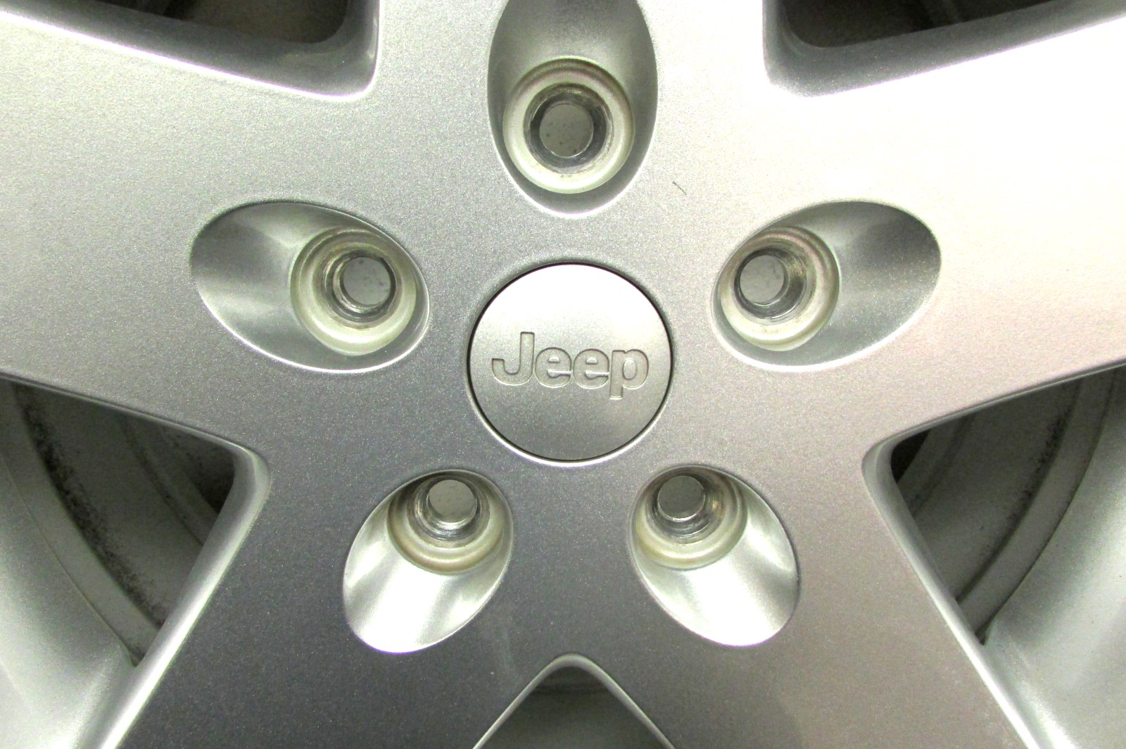 Jeep Rims 17" Oem
