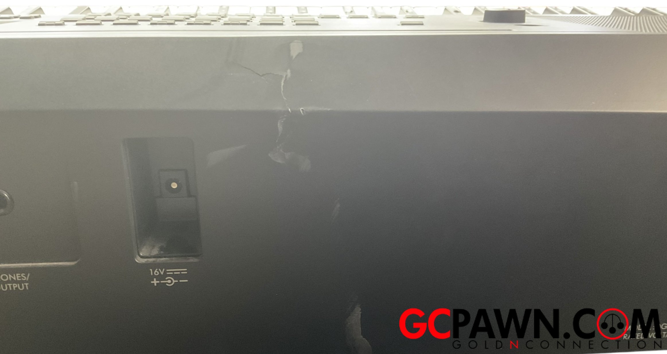 Yamaha - DGX-670 Portable Grand