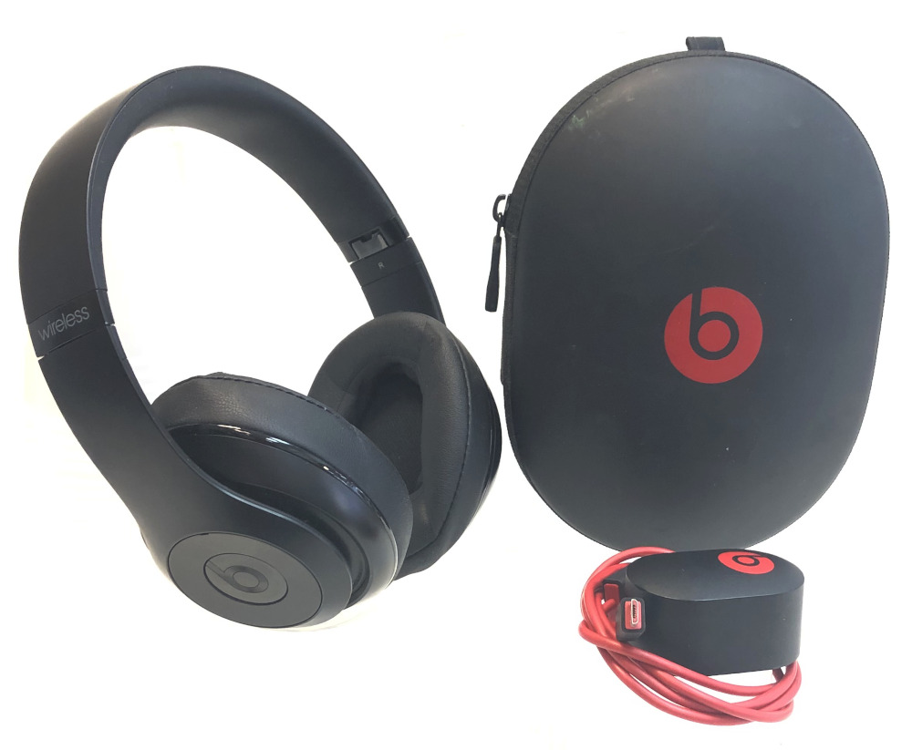 Beats by Dr. Dre Headphones B0501