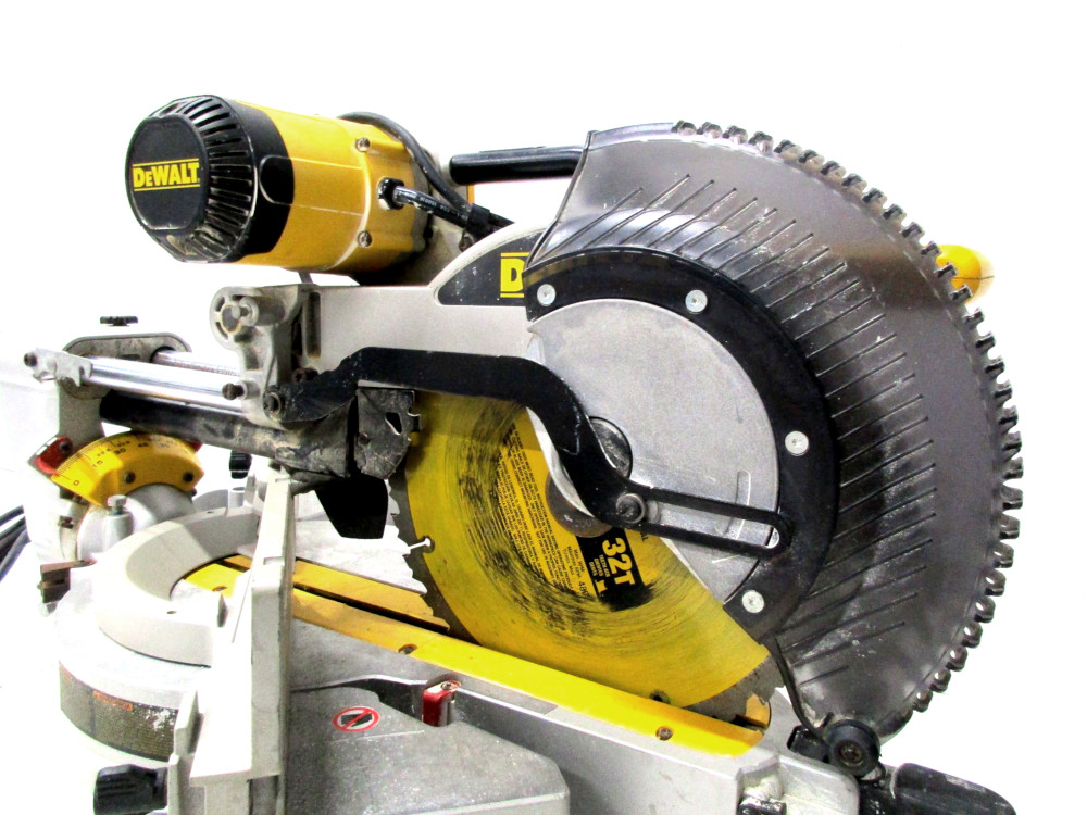 Dewalt Power equipment DWS780