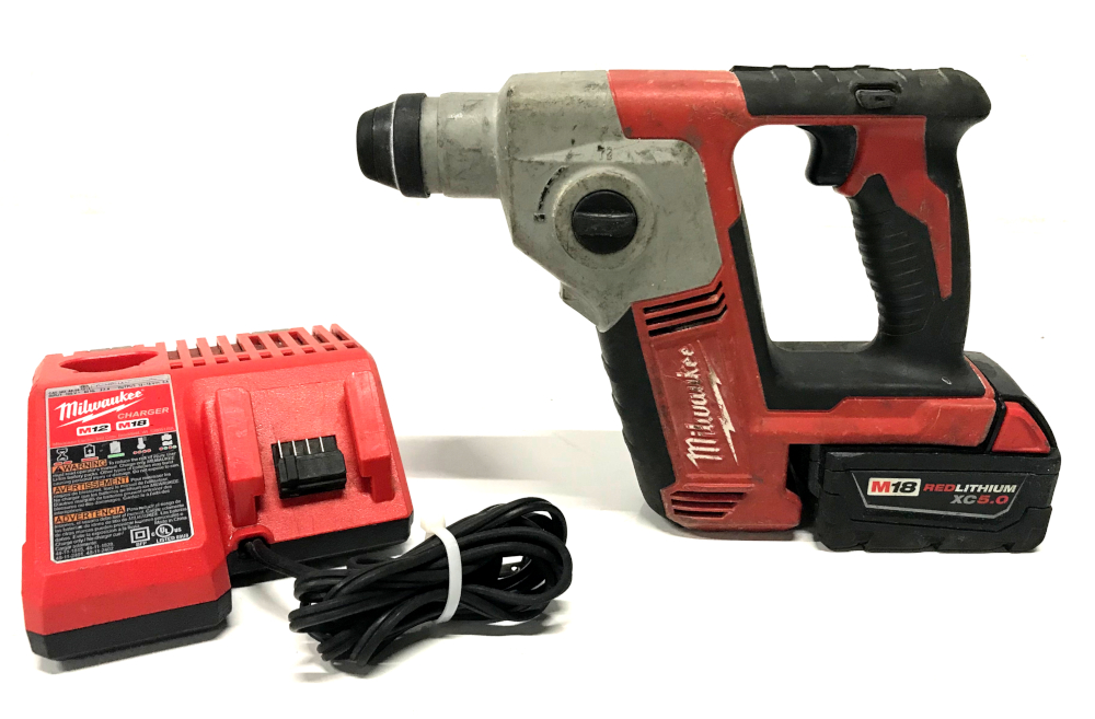 Milwaukee Cordless hand tools 261220