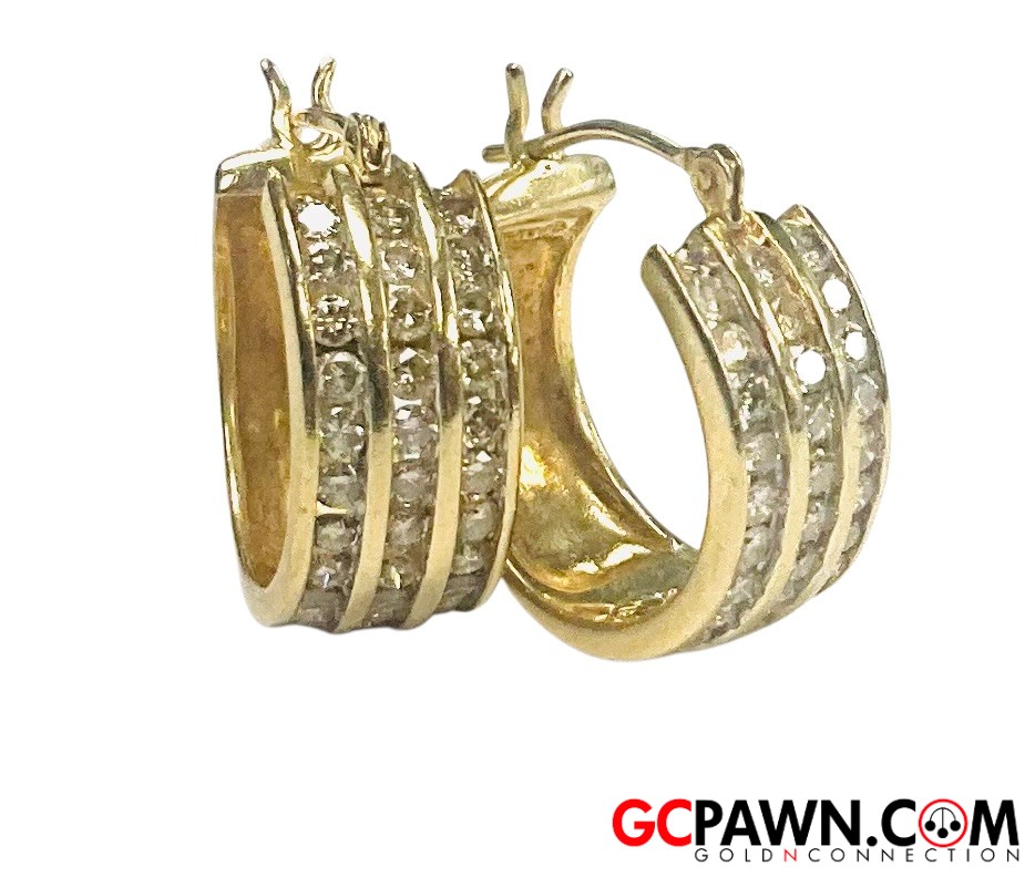 View product details for Women's Earrings 10kt Yellow Gold 