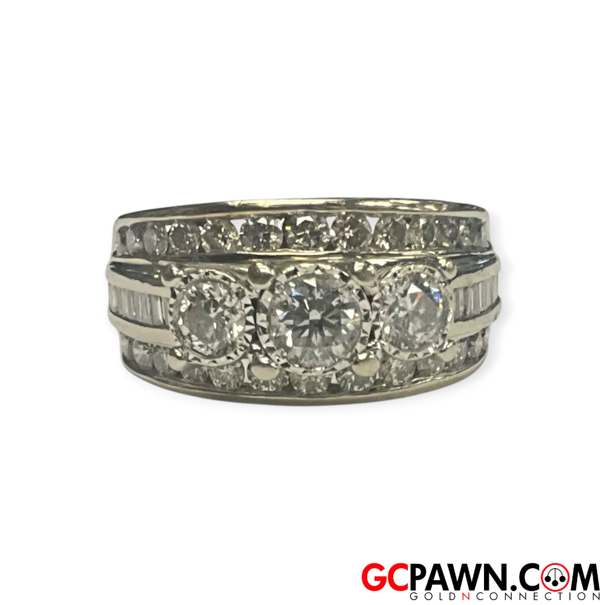 View product details for Women's Cluster ring 14kt White Gold 