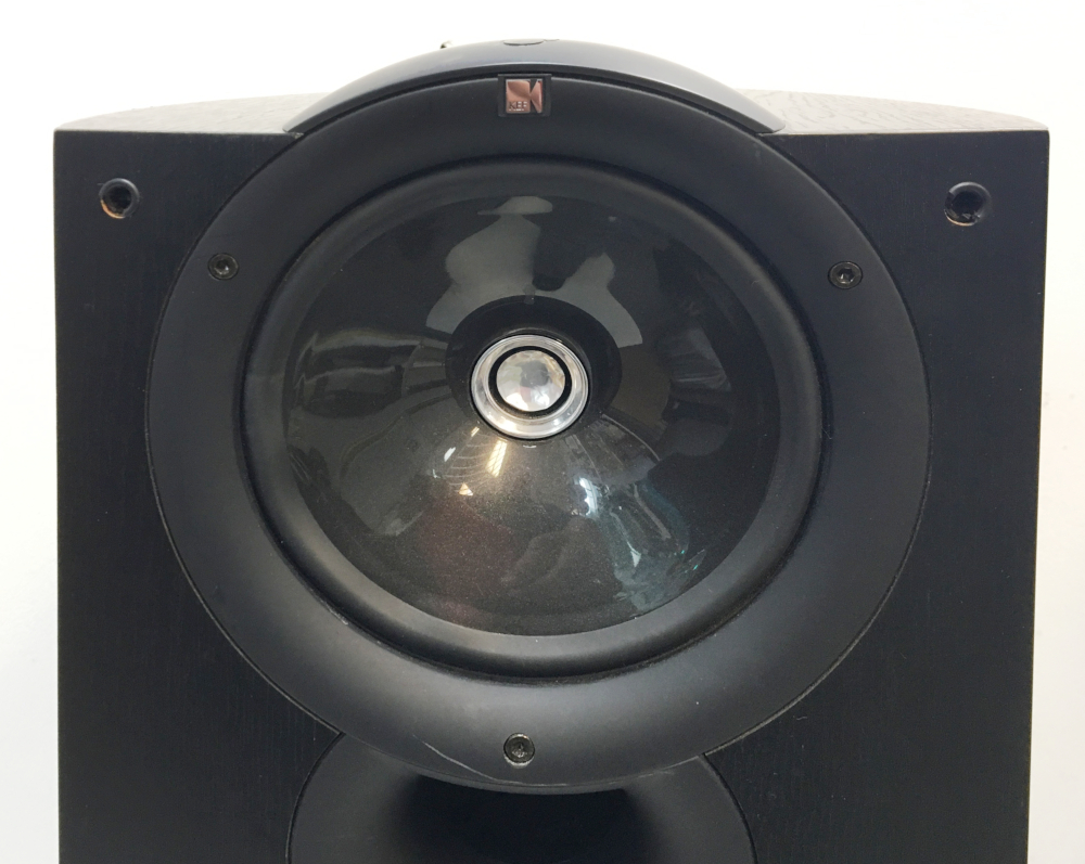 KEF Speakers Q7