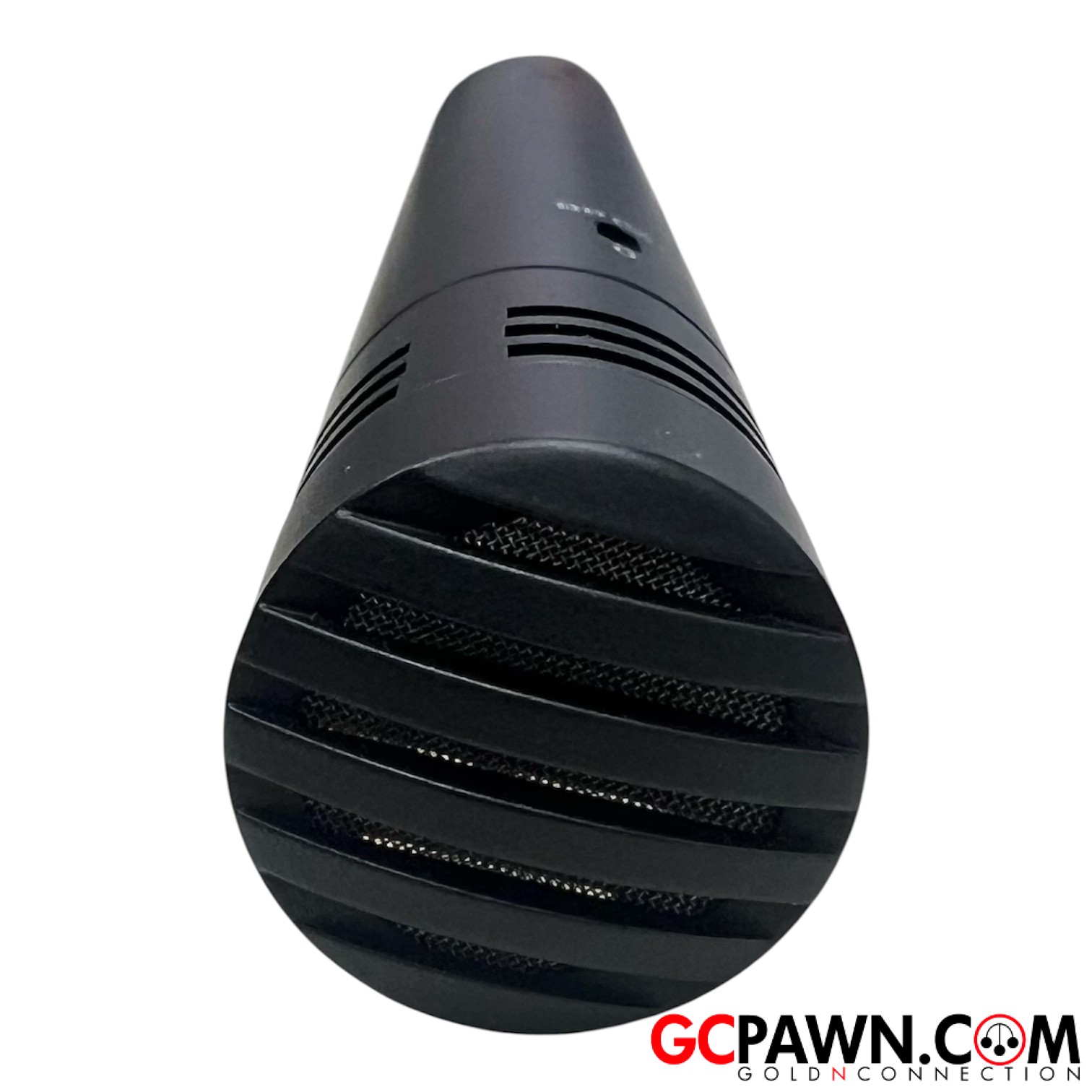 AKG - P170