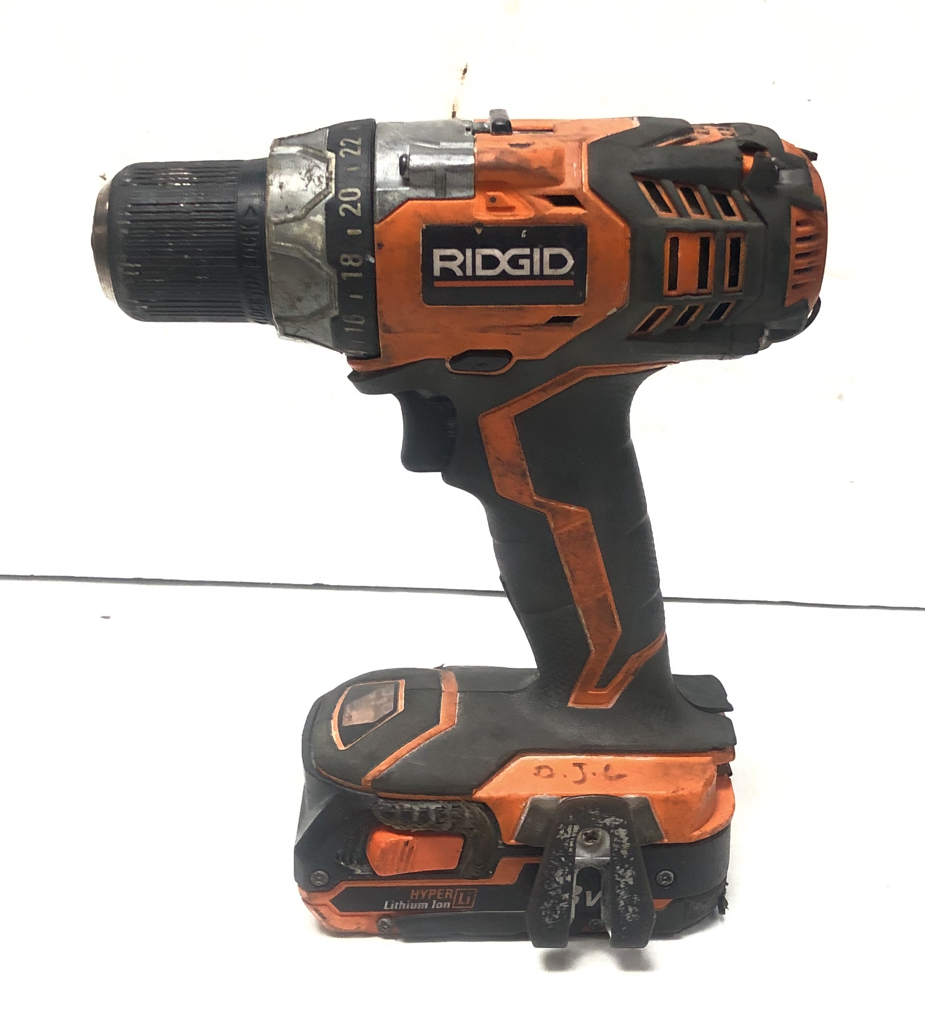 Ridgid Cordless hand tools R86008