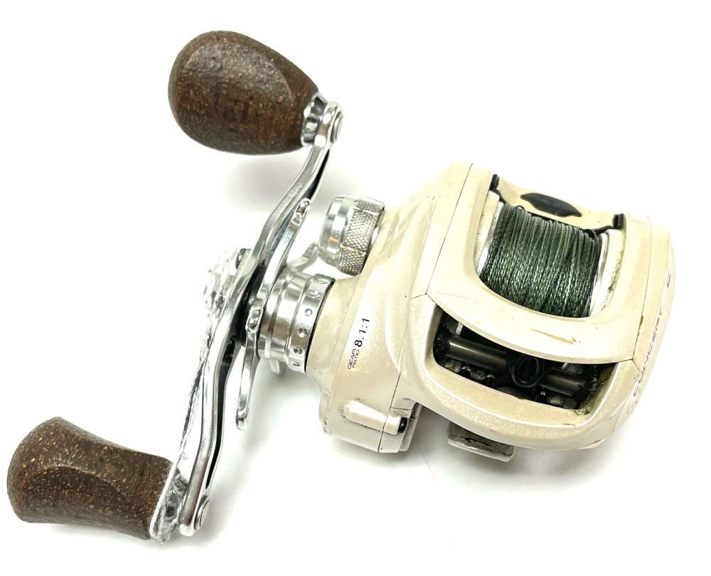 13 Fishing Reel concept c