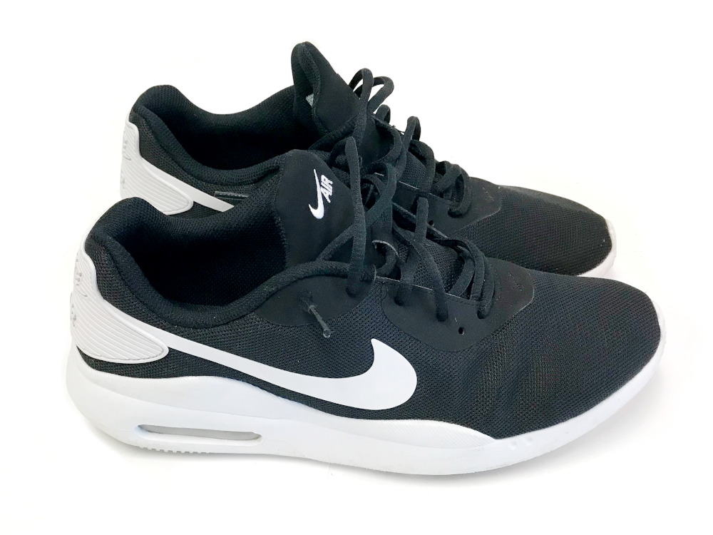 nike air max oketo men's sneakers