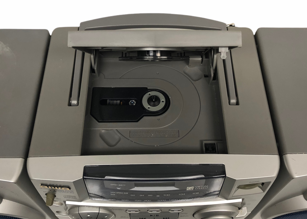 Aiwa CD player CADW235