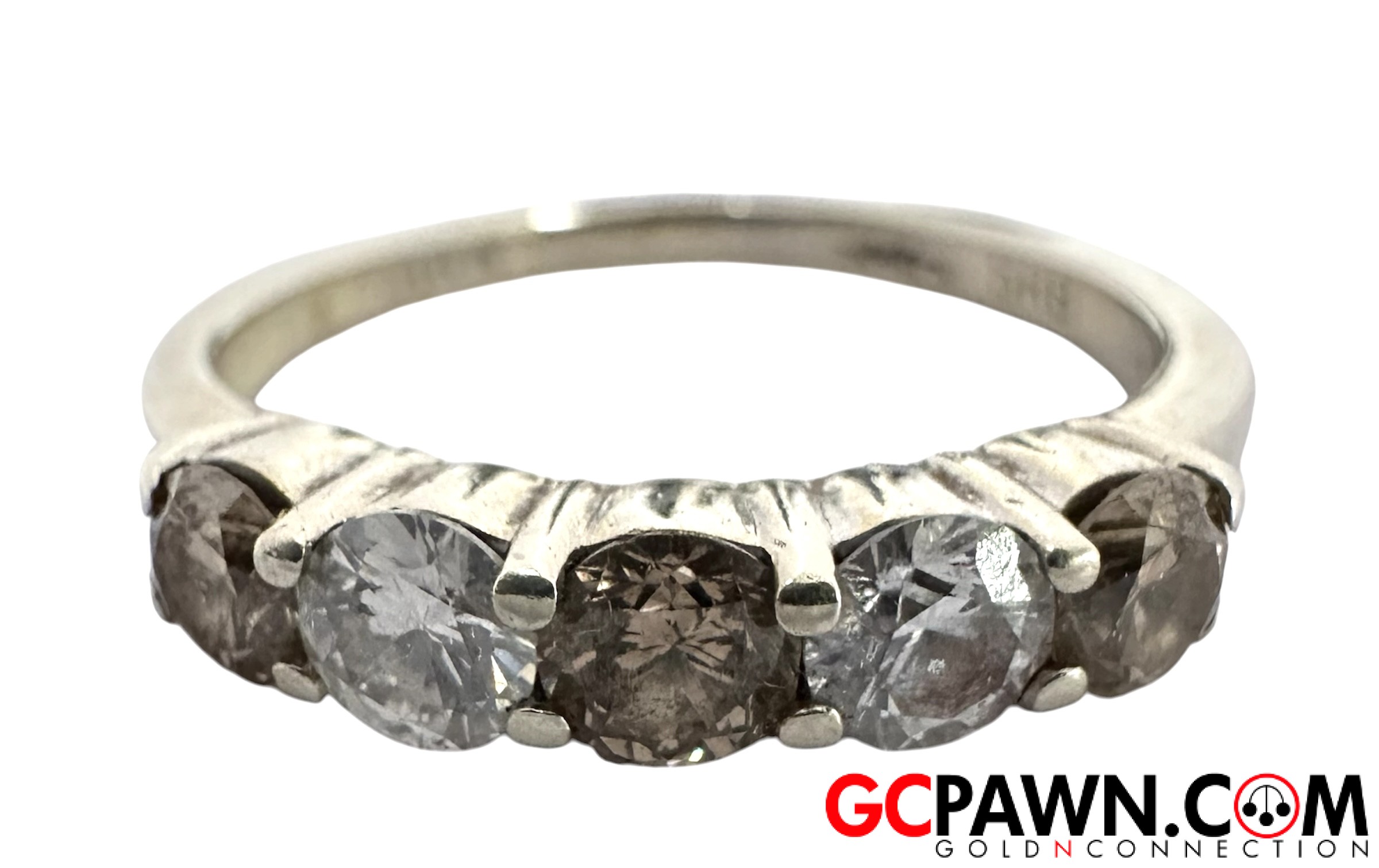 View product details for Women's Cluster ring 14kt Yellow Gold 