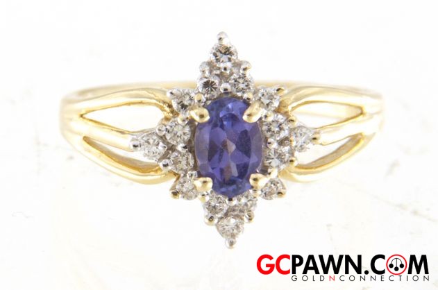 View product details for Women's Cluster ring 14kt Yellow Gold 