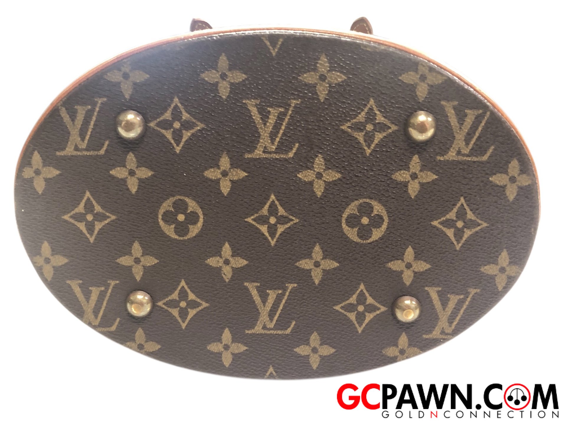 Louis Vuitton - Bucket PM Bag