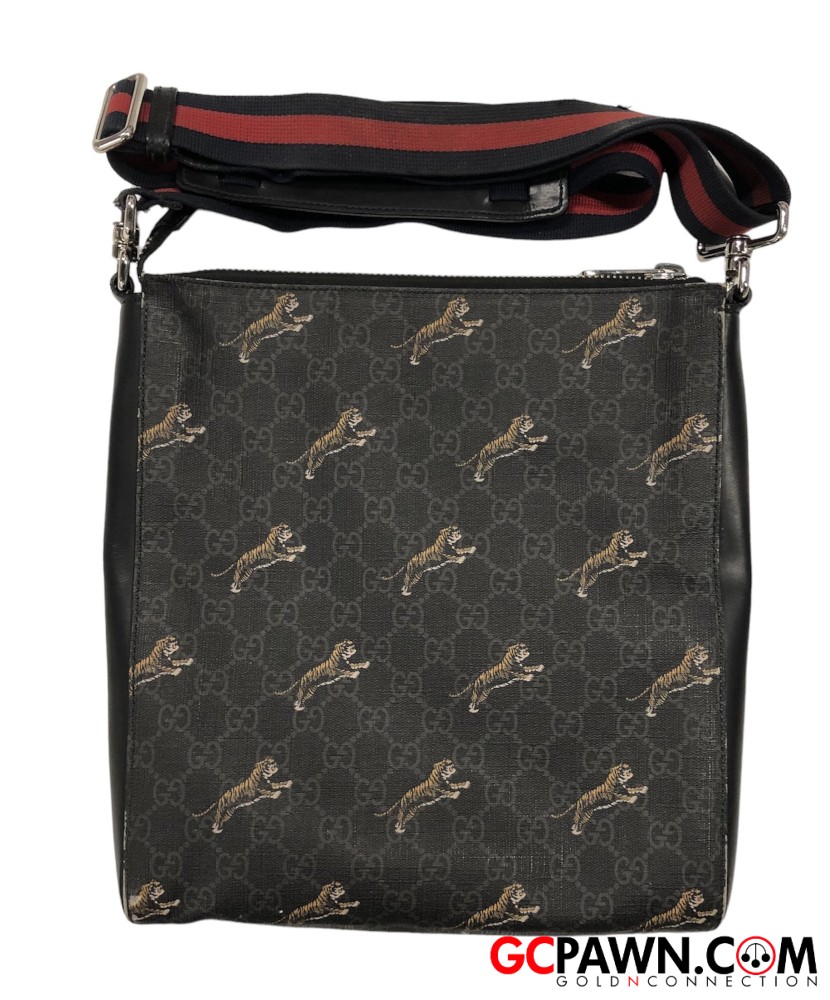 Gucci GG Supreme Bestiary Tiger Messenger Crossbody Bag