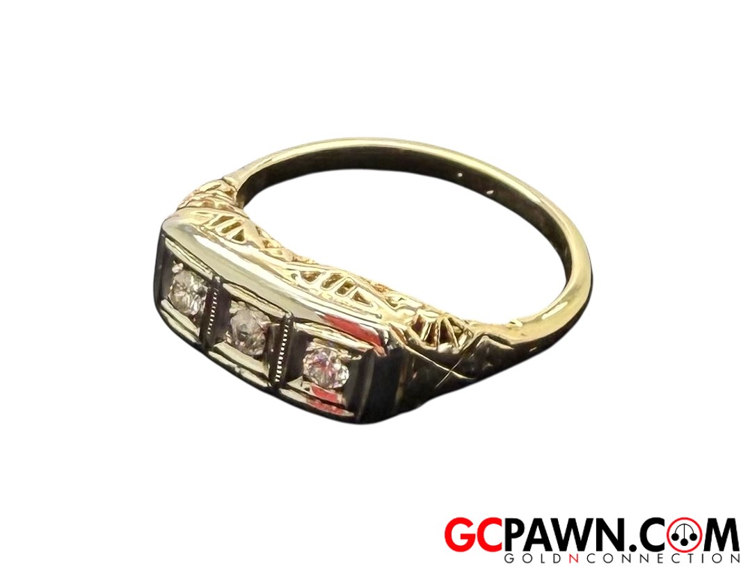 Clear Women's Cluster ring 14kt Yellow Gold-img-1