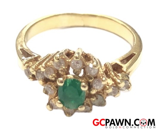 Emerald Women's Cluster ring 18kt Yellow Gold-img-0