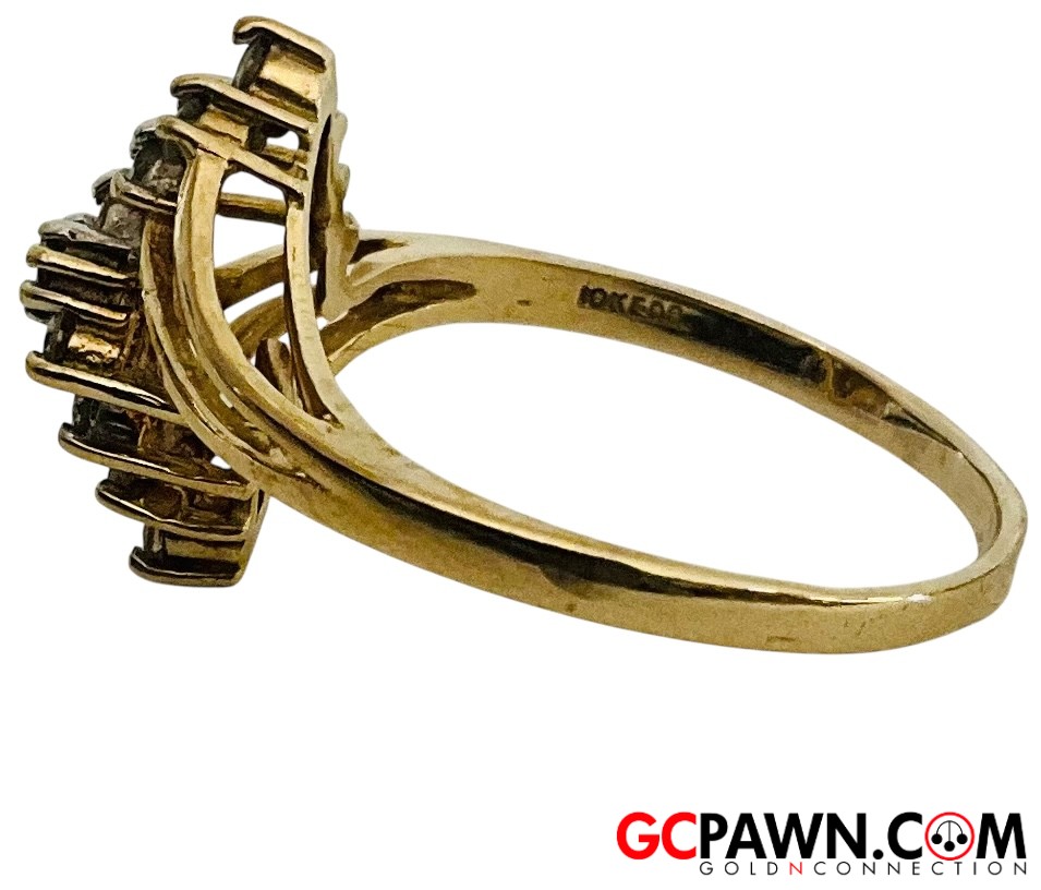 16 Women's Cluster ring 10kt Yellow Gold-img-1