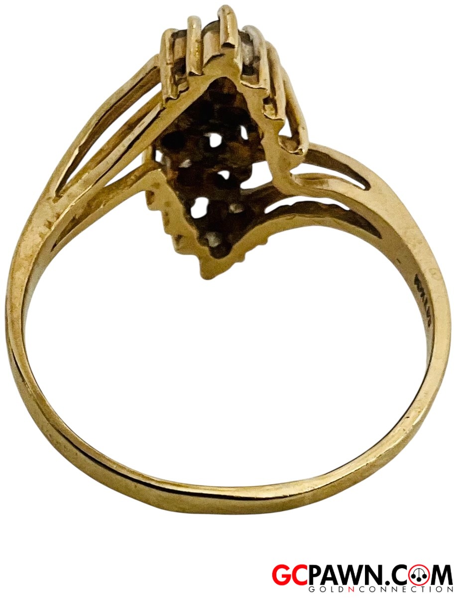 16 Women's Cluster ring 10kt Yellow Gold-img-2