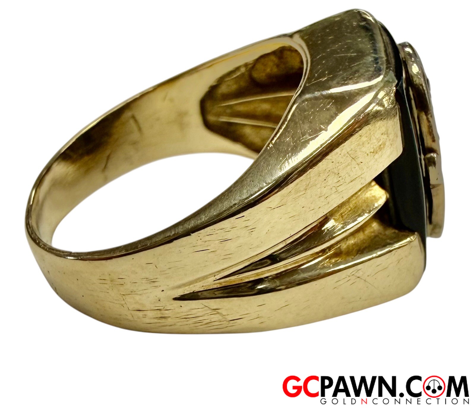 4 Men's Initial ring 14kt Yellow Gold-img-1