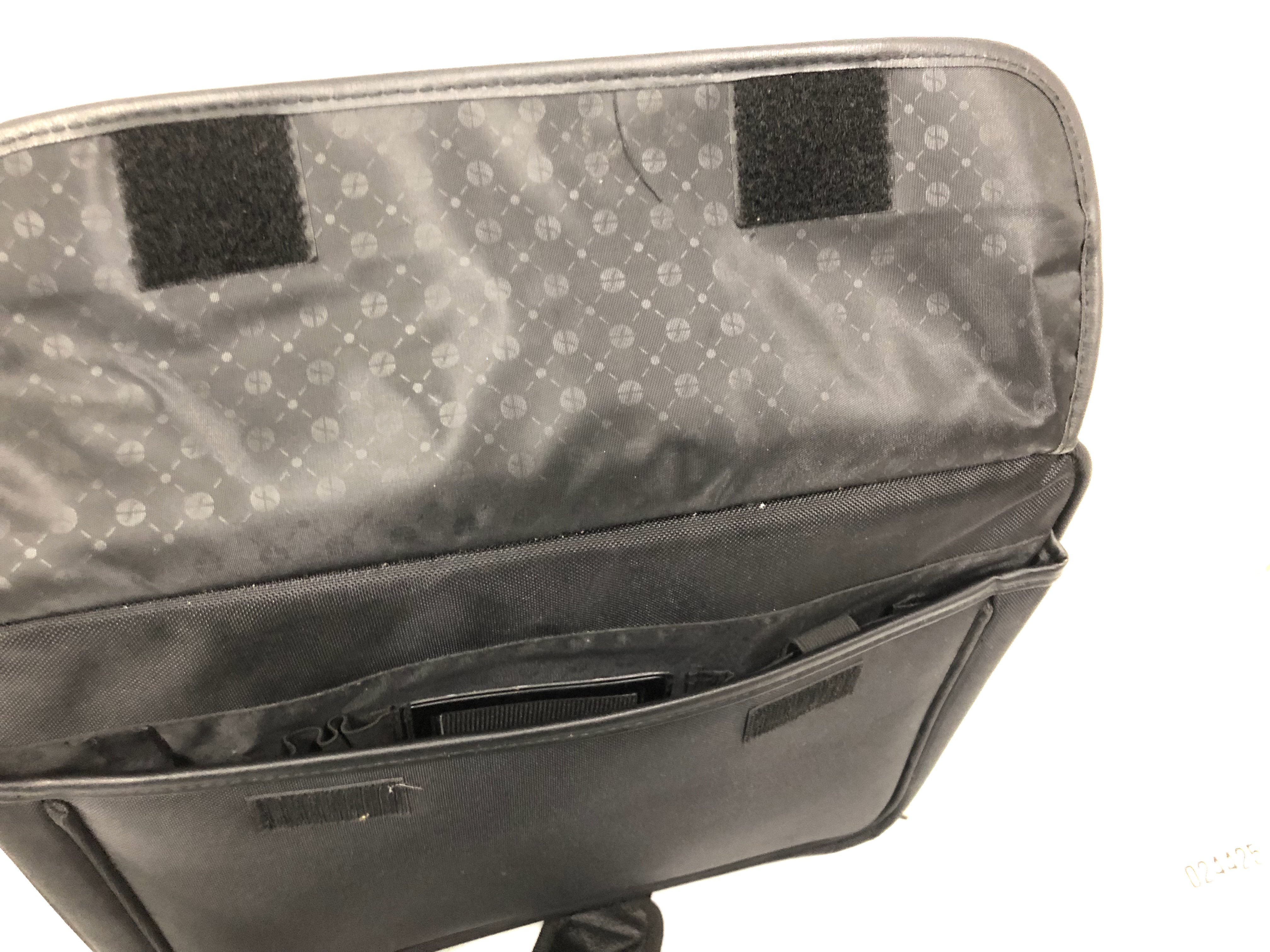 foray laptop bag